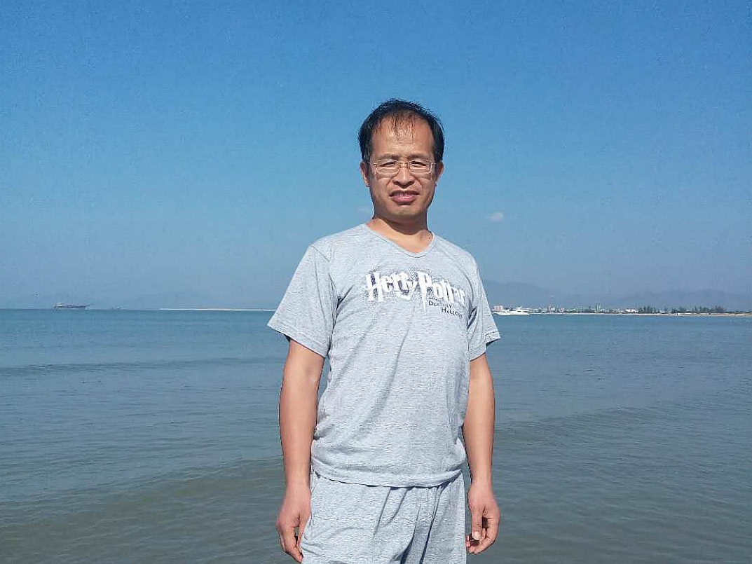 张奎
